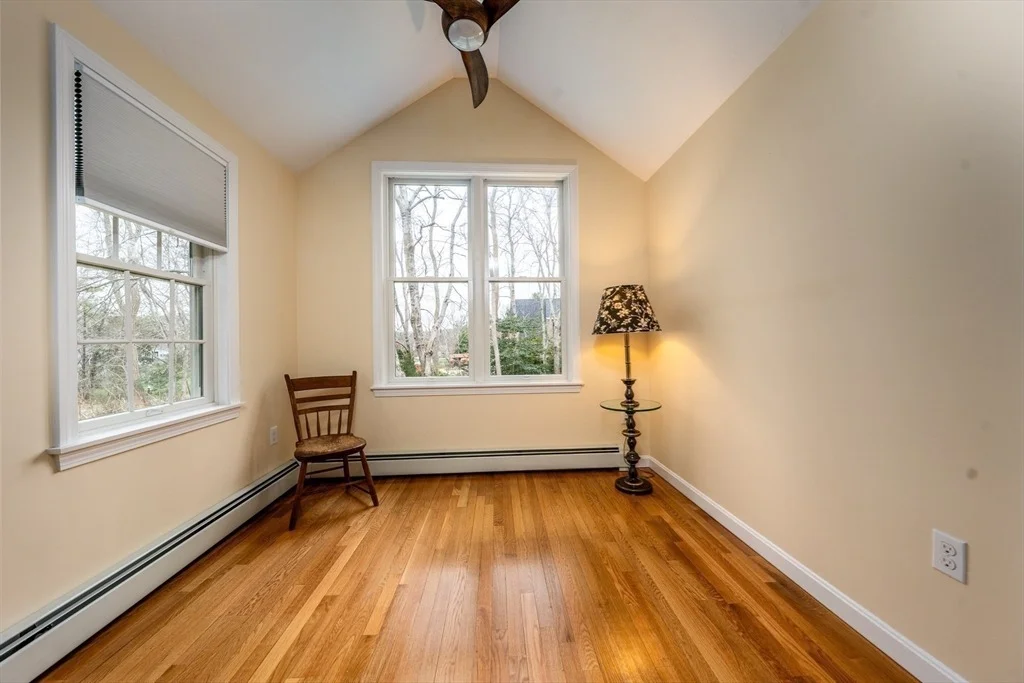 Photo of 49 Great Hill Dr