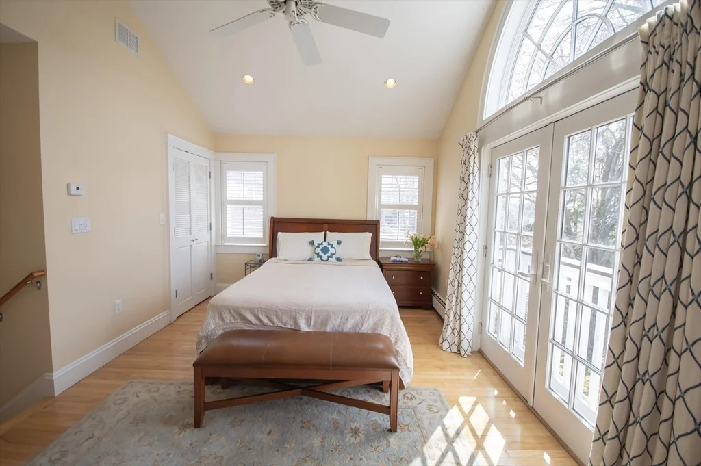 Photo of 403 Common St.