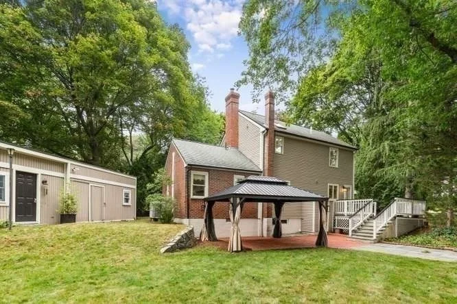 Photo of 282 Lowell Street