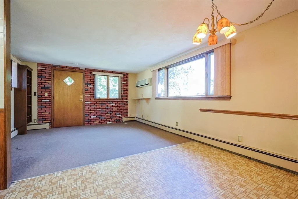 Photo of 53 Maple St