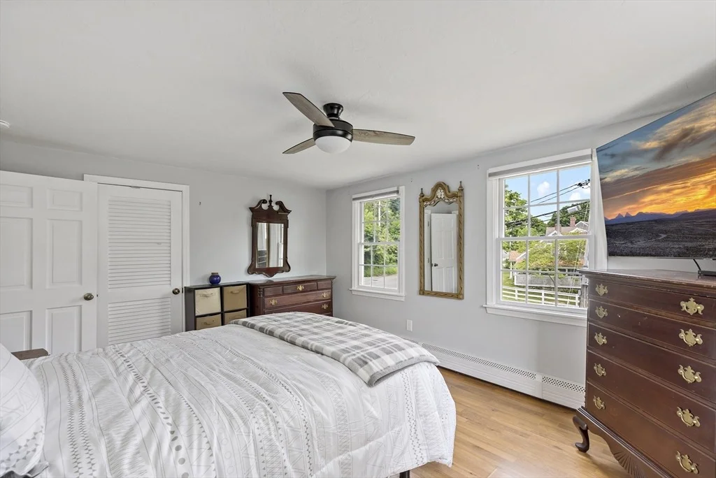 Photo of 100 Elm St