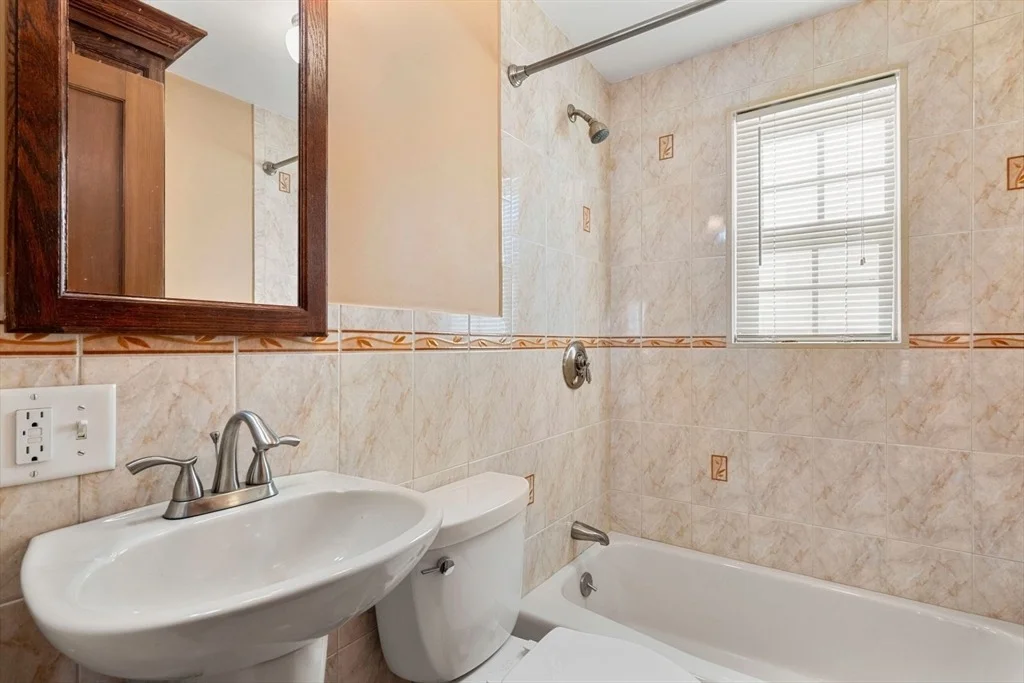 Photo of 28 Greystone Road