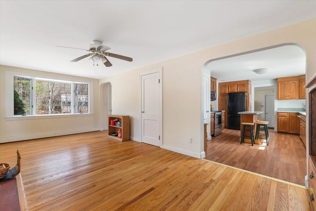 Photo of 12 Brook St