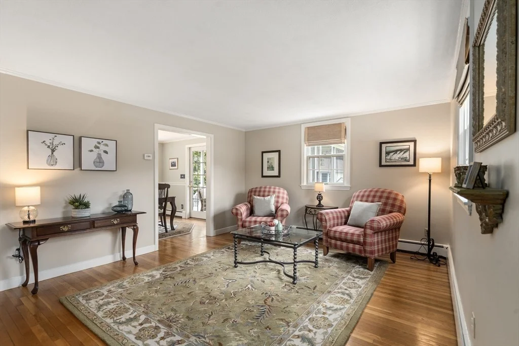 Photo of 6 Marlyn Rd
