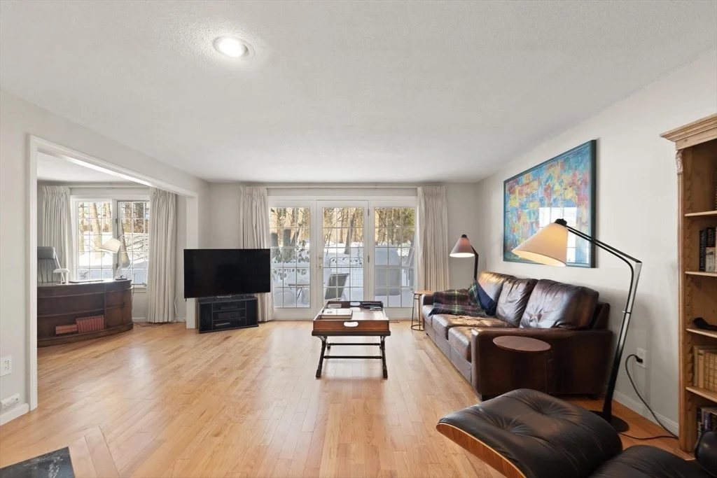 Photo of Unit 6 at 6 Greystone