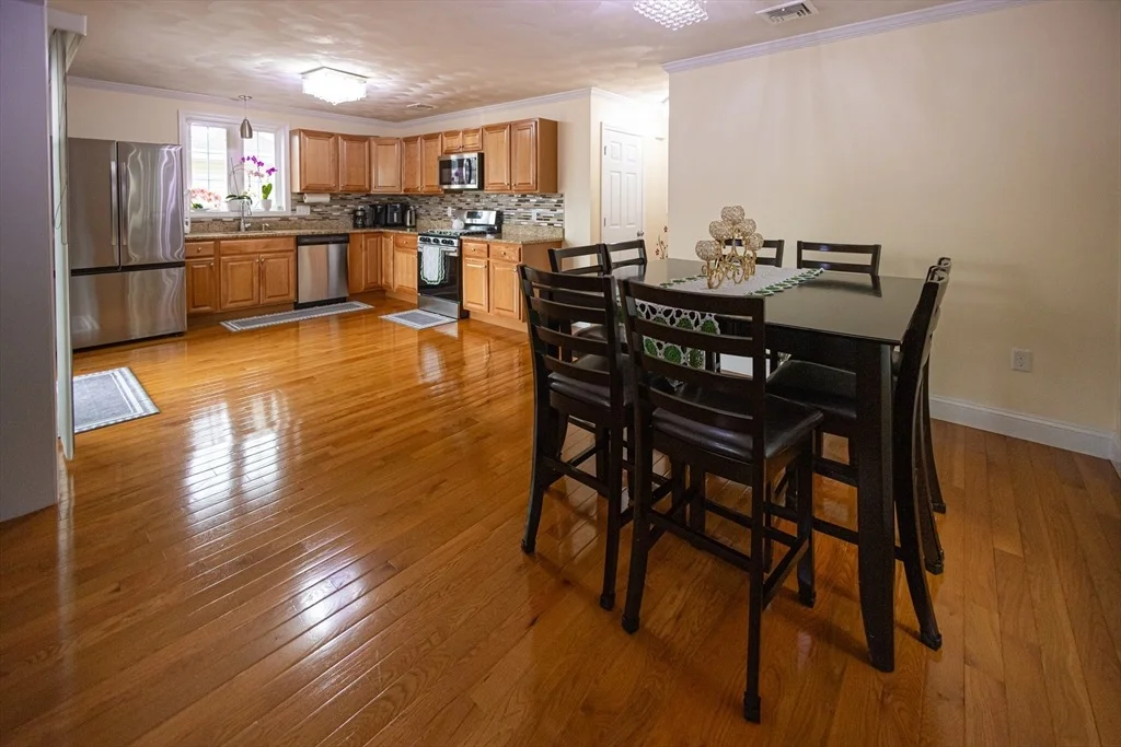 Photo of 76 River St