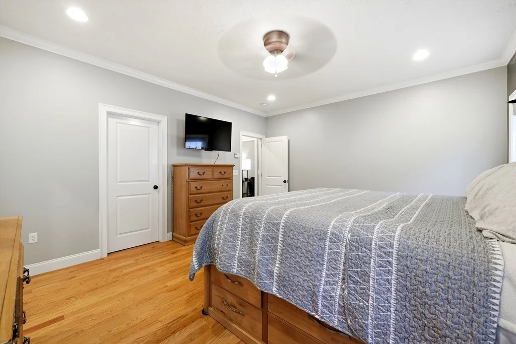 Photo of 34 Bissonnette Cir