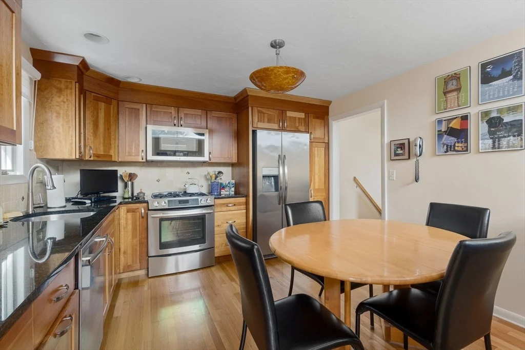 Photo of 14 Borderland Rd