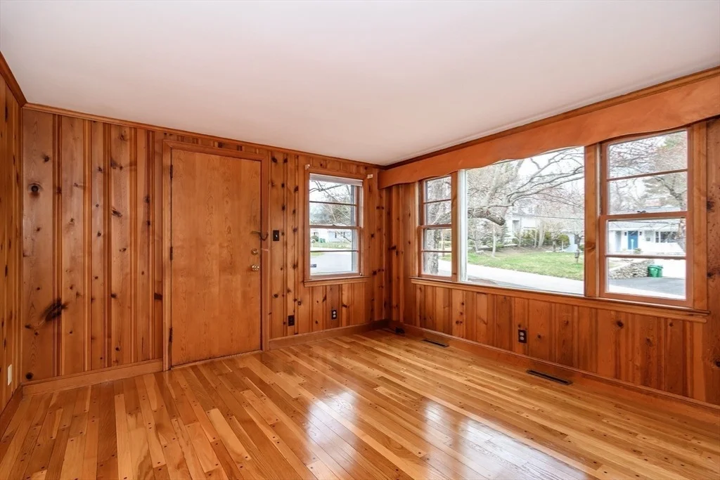 Photo of 33 York Way