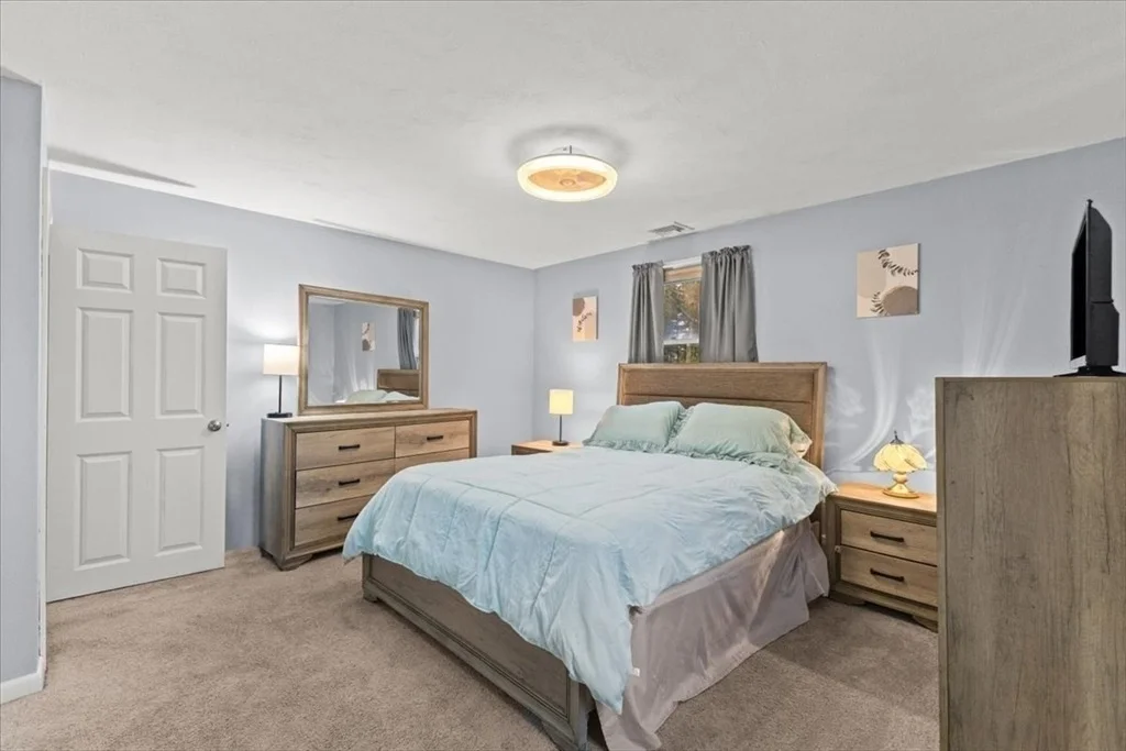 Photo of 113 Scadding St