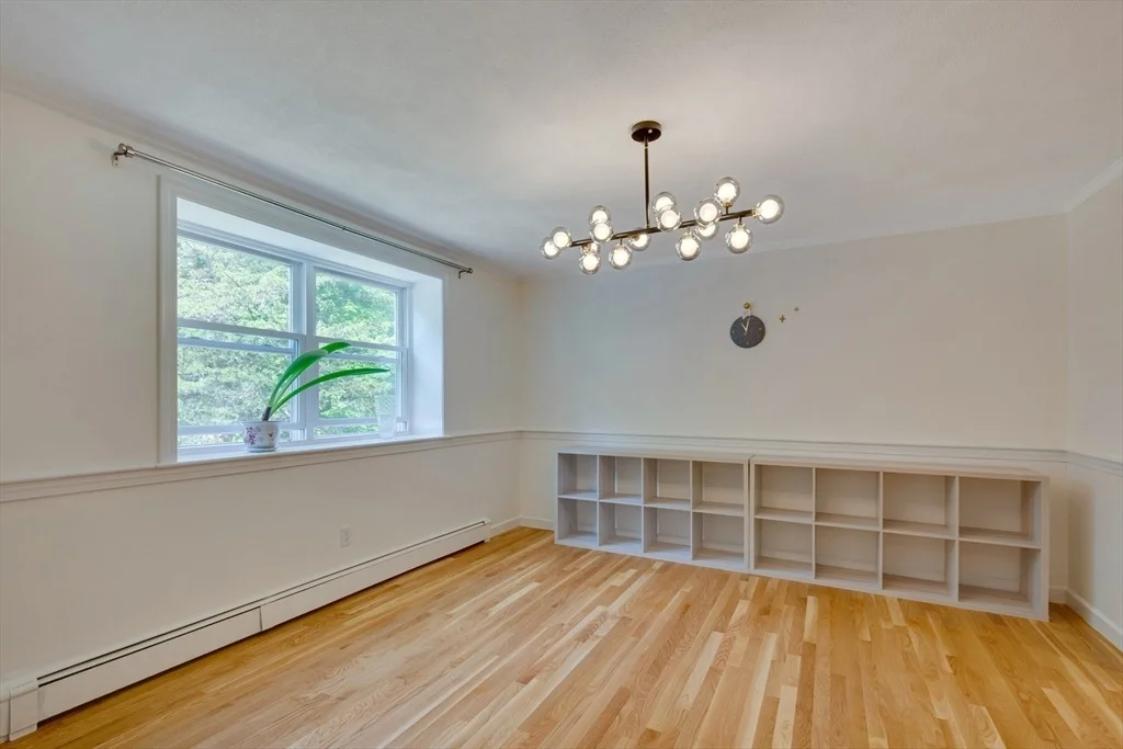 Photo of 369 Dedham Ave