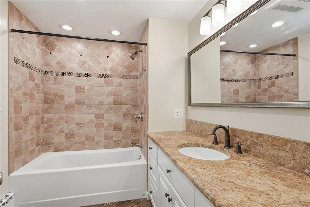 Photo of 57 Delmar Avenue