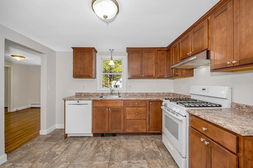 Photo of 301 Primrose Hill Rd