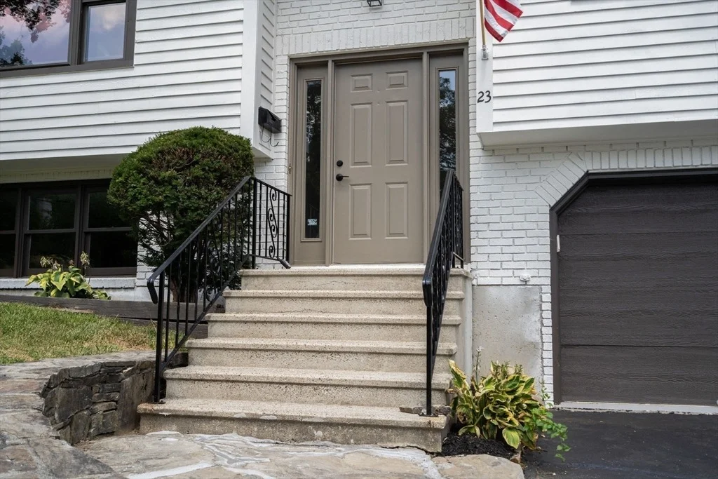 Photo of 23 Whitten St