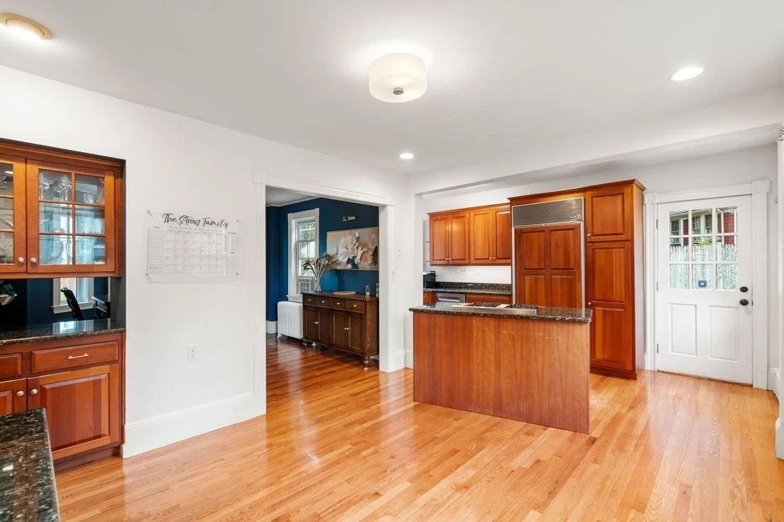 Photo of 28 River Road