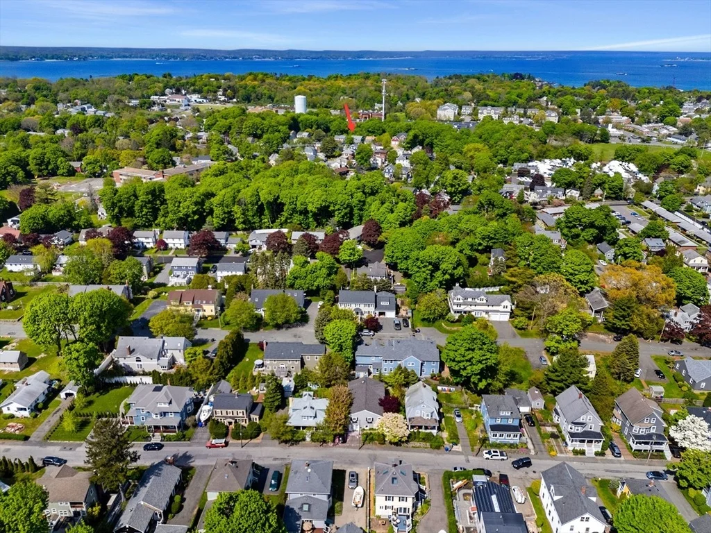 Photo of 18 Lincoln Park