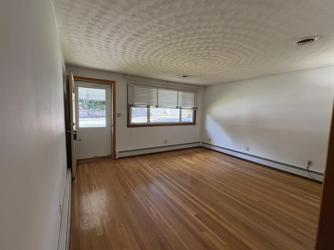 Photo of 175 Dana Ave