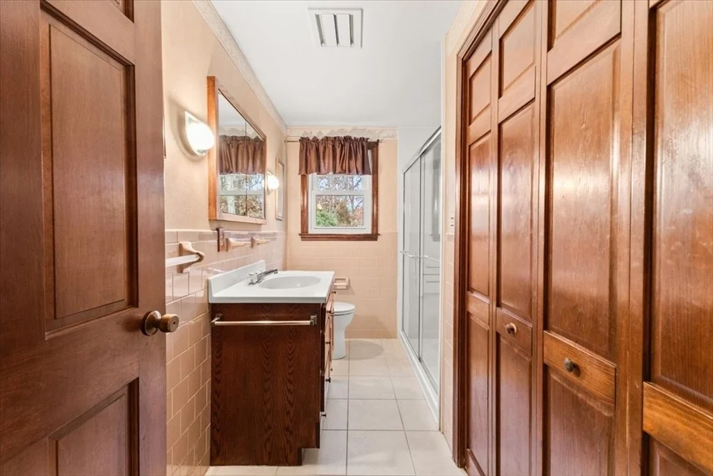 Photo of 7 Portside Dr