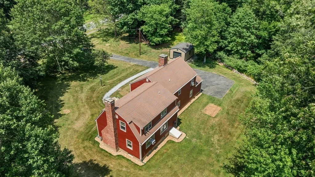 Photo of 35 Willowdale