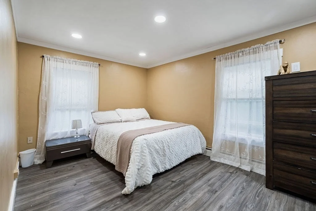 Photo of 83 Elm St