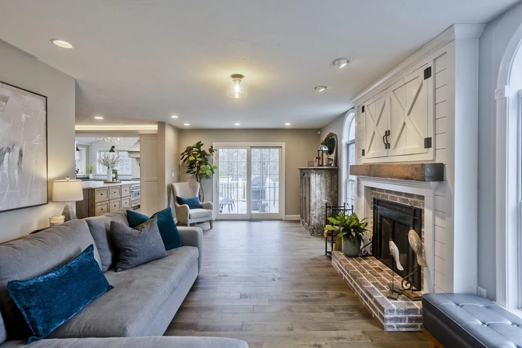 Photo of 306 Whippoorwill Dr