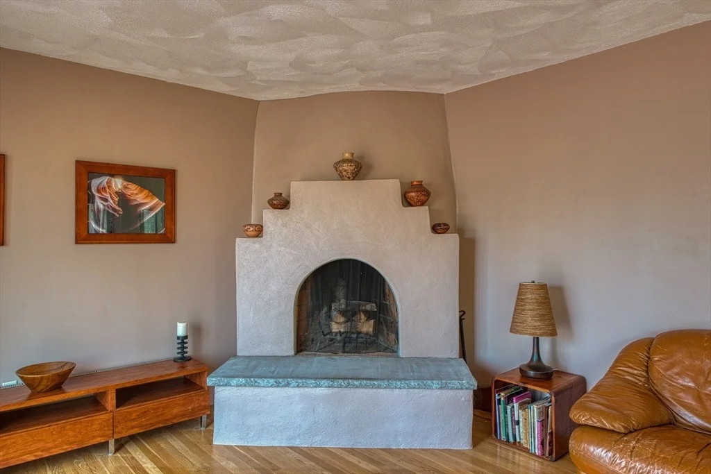 Photo of 580 Mountain St.