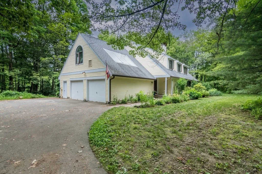 Photo of 12 High Meadow Rd