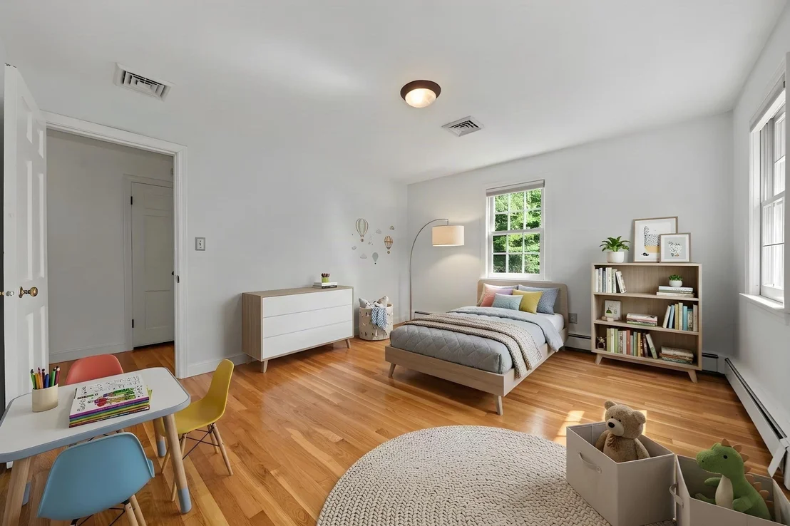 Photo of 102 Oak Ridge Drive