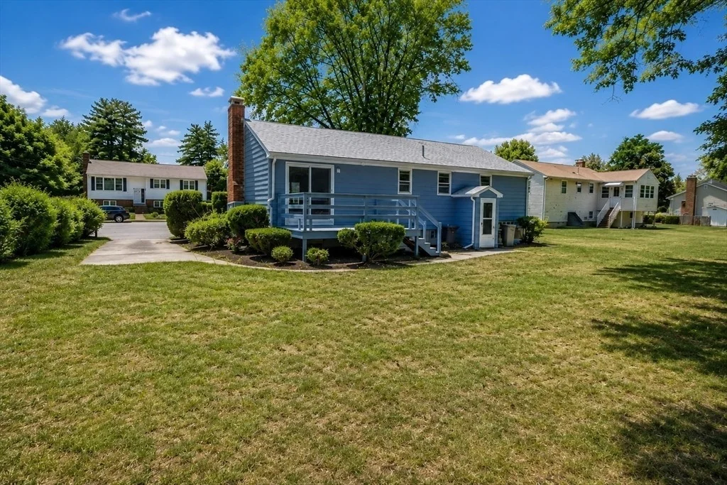 Photo of 33 Daniel Dr.