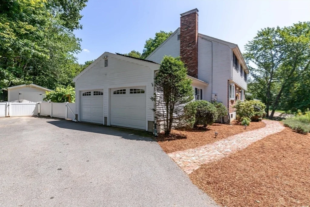 Photo of 7 Parker River Drive