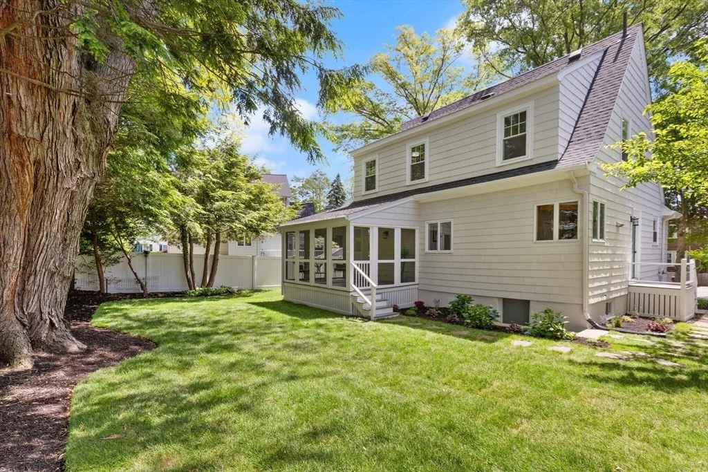Photo of 36 Stearns Rd