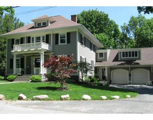 Photo of 17 Barrows Rd