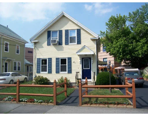 Photo of 9 Plympton St
