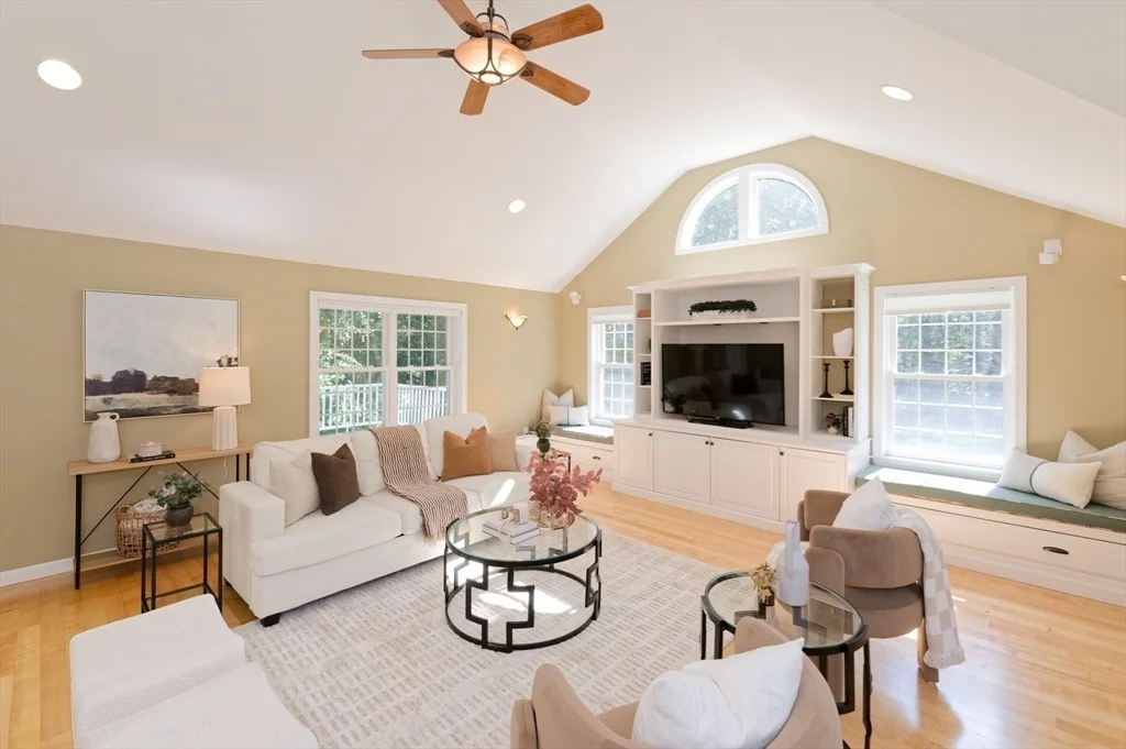 Photo of 23 Forest Park Dr