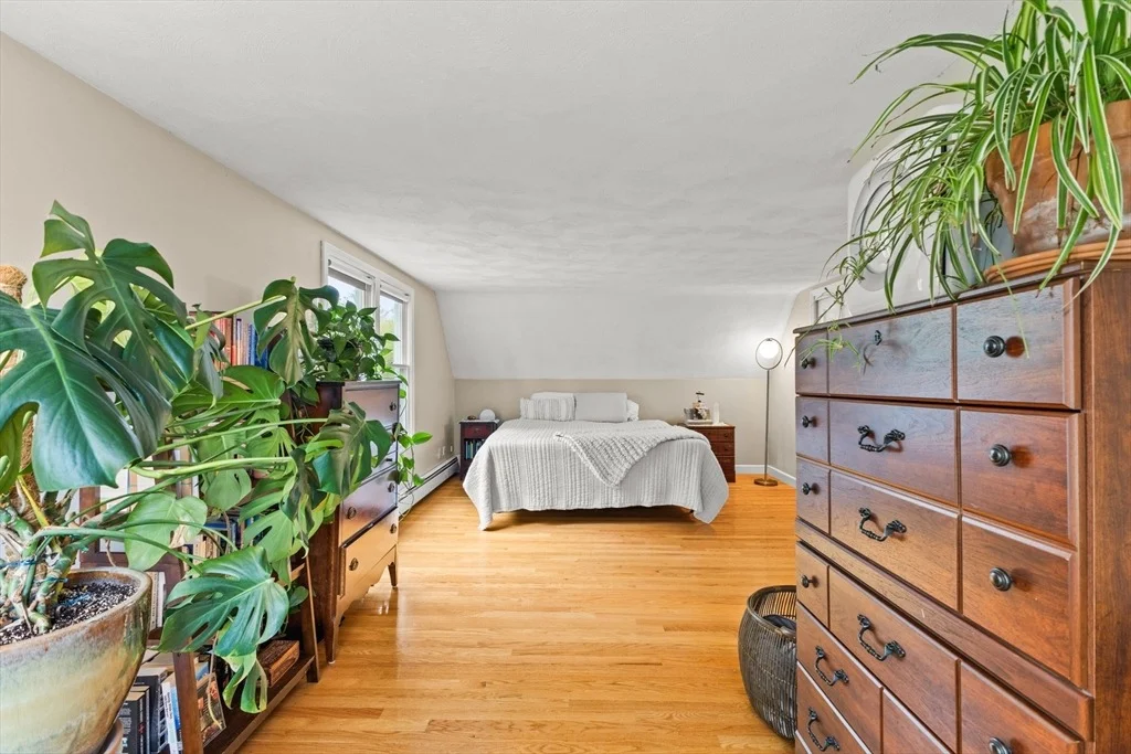 Photo of 80 Forest Dr