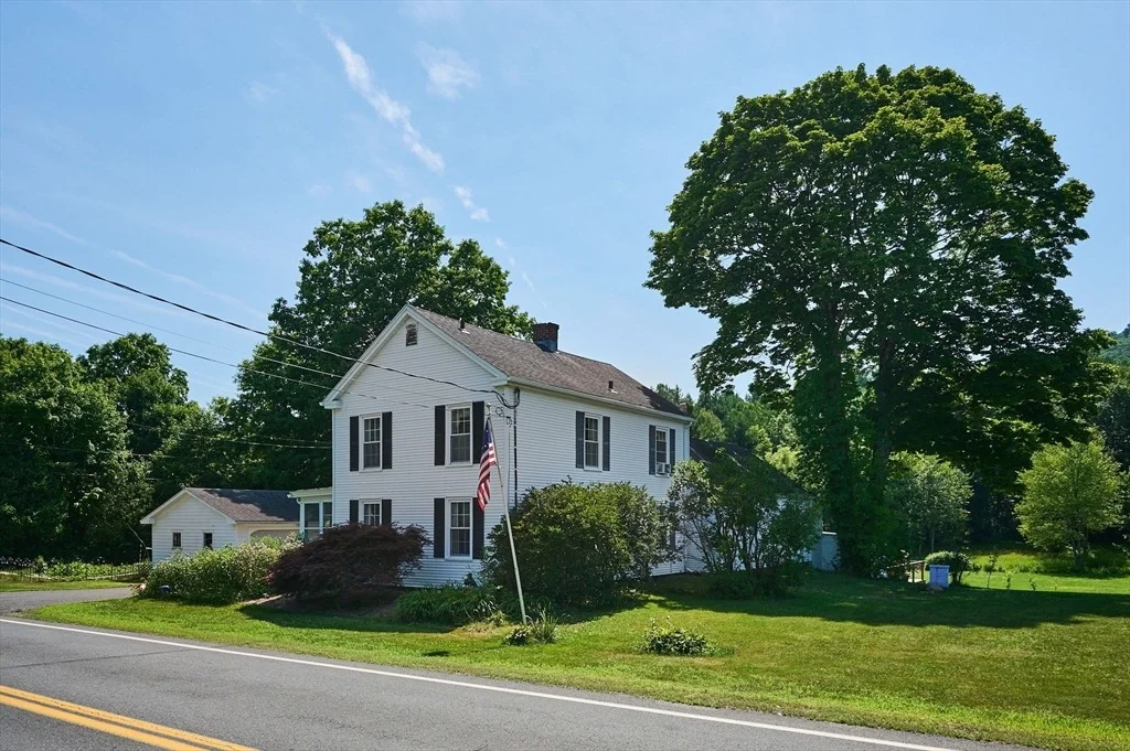 Photo of 666 Montgomery Rd