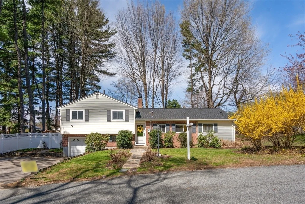 Photo of 71 Delmar Ave