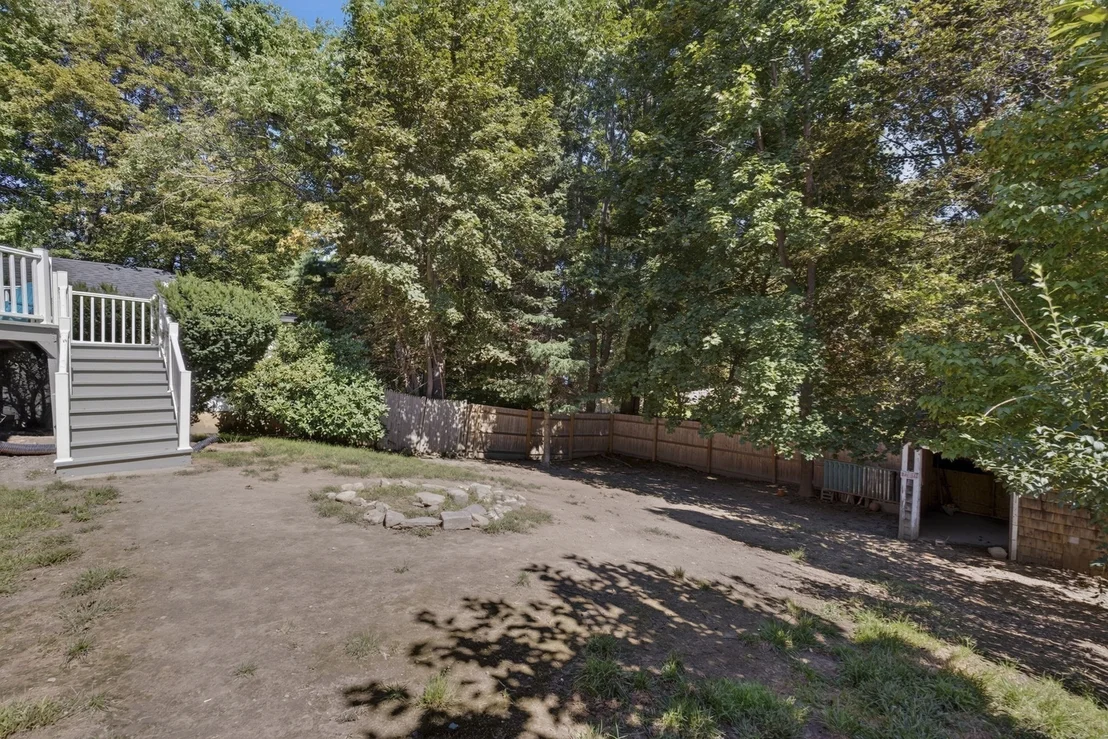 Photo of 8 Lyndale Rd