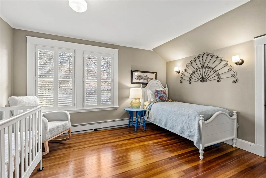 Photo of 16 Hemenway Road