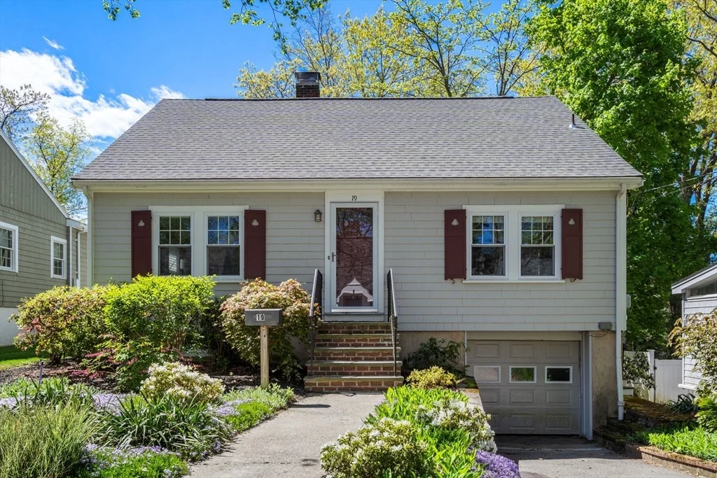 Photo of 19 Conant Rd