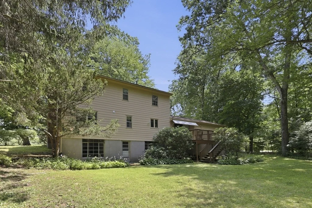 Photo of 907 Main St