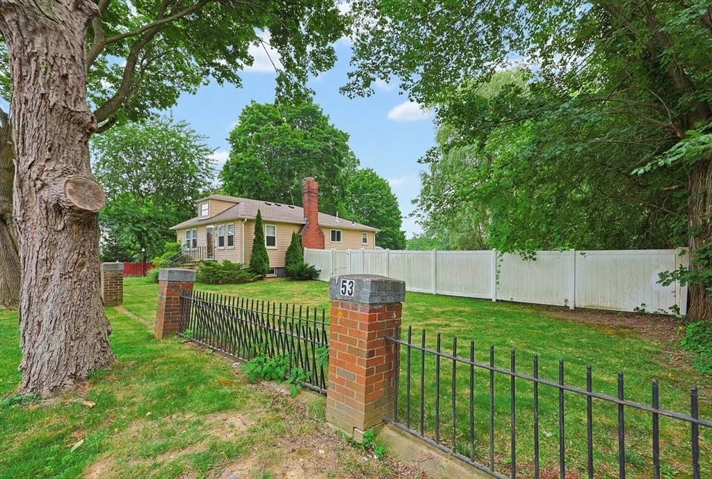 Photo of 53 Blaney Ave