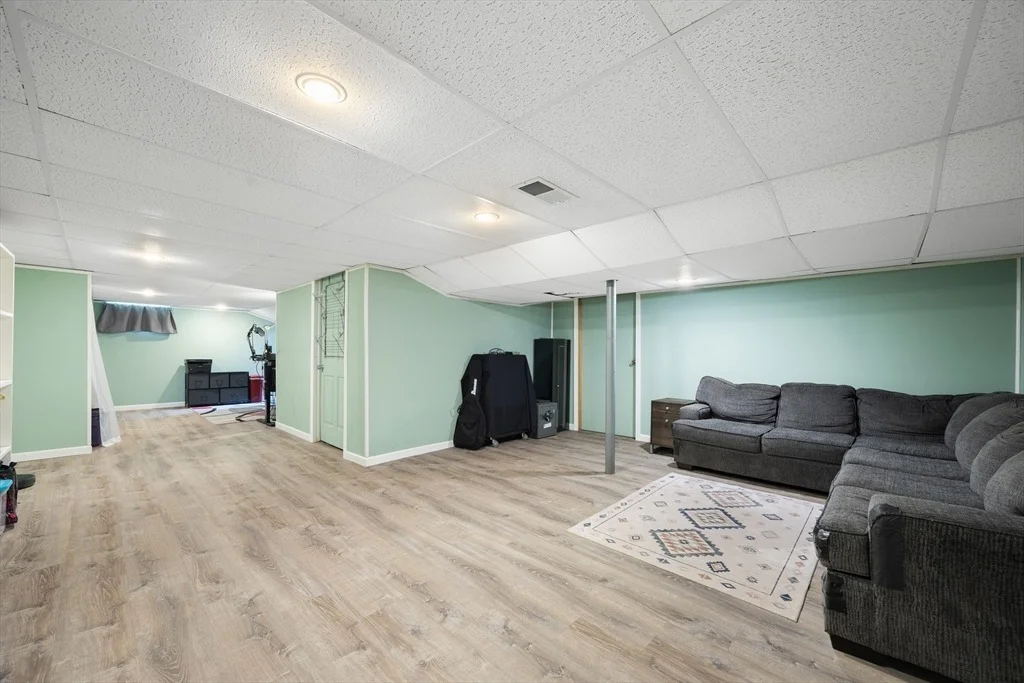 Photo of 37 Parkerview St