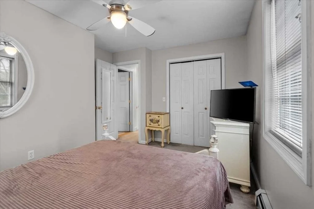 Photo of 38 Intervale Rd