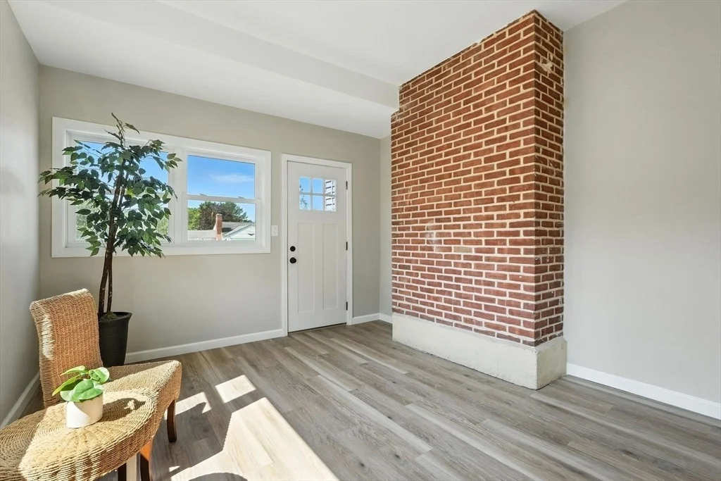 Photo of 117 Croyden Ter