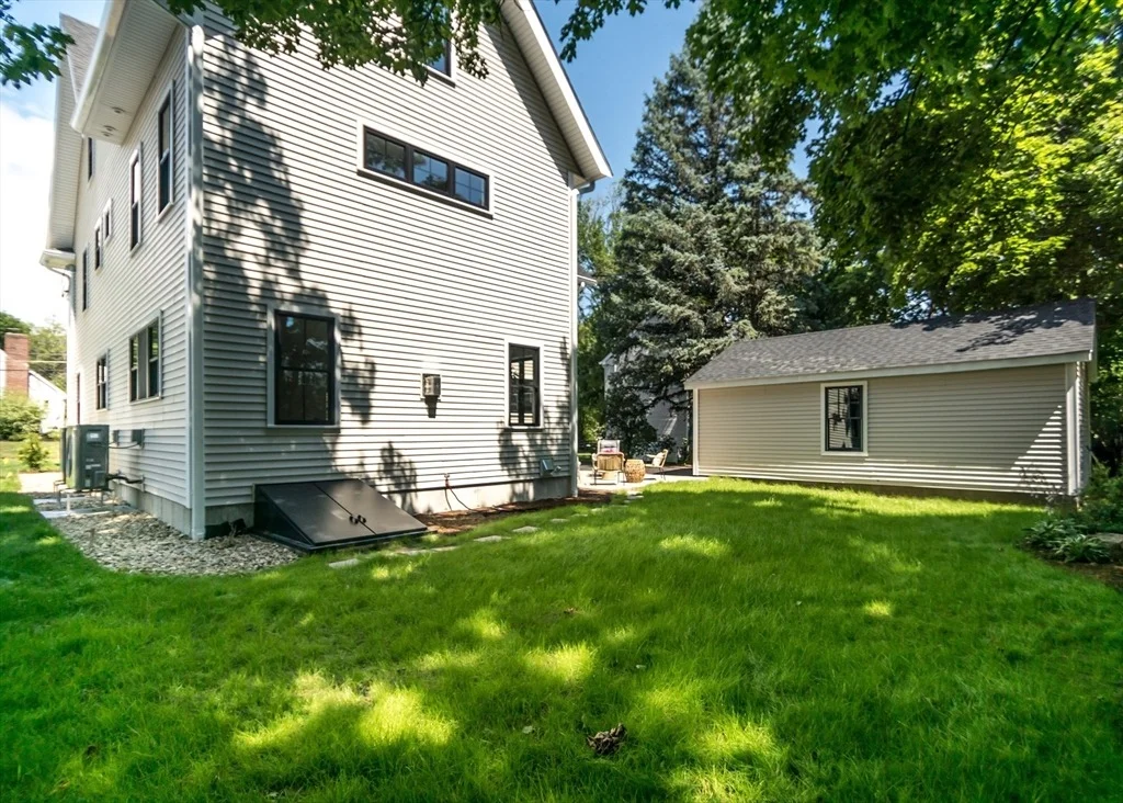 Photo of 38 Hillcroft Road