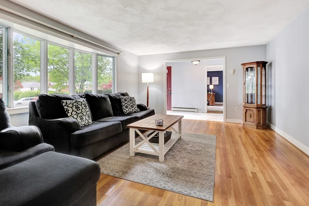 Photo of 10 Emile Circle