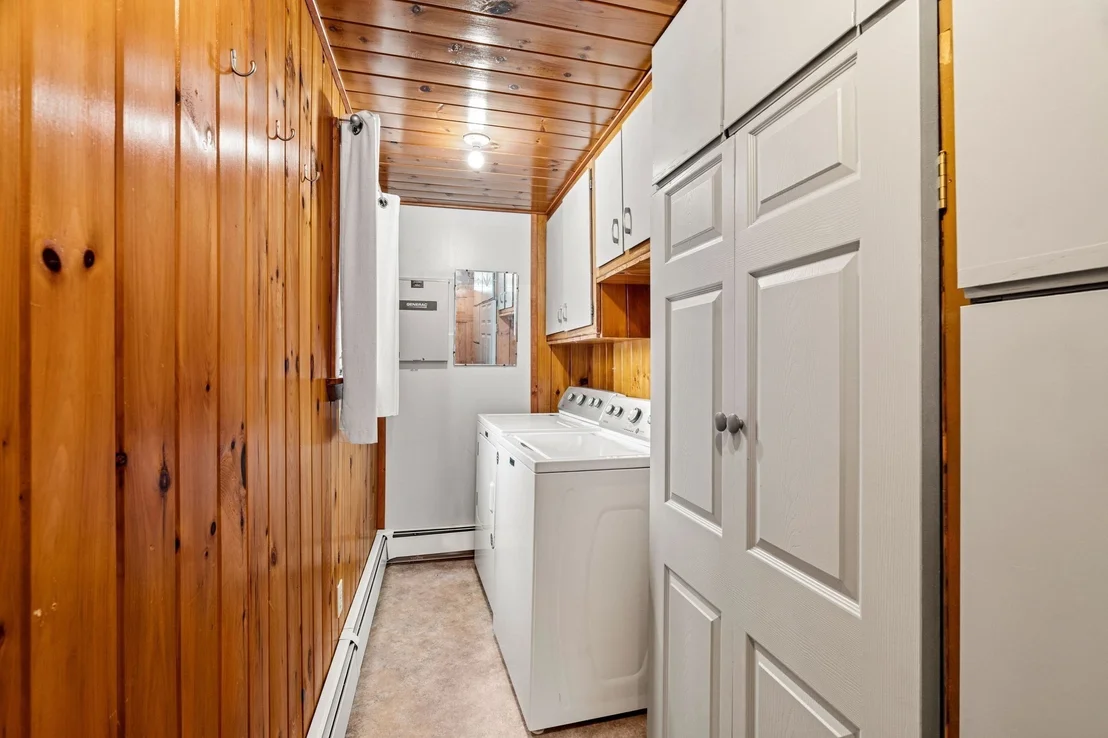 Photo of 57 Richardson Ave