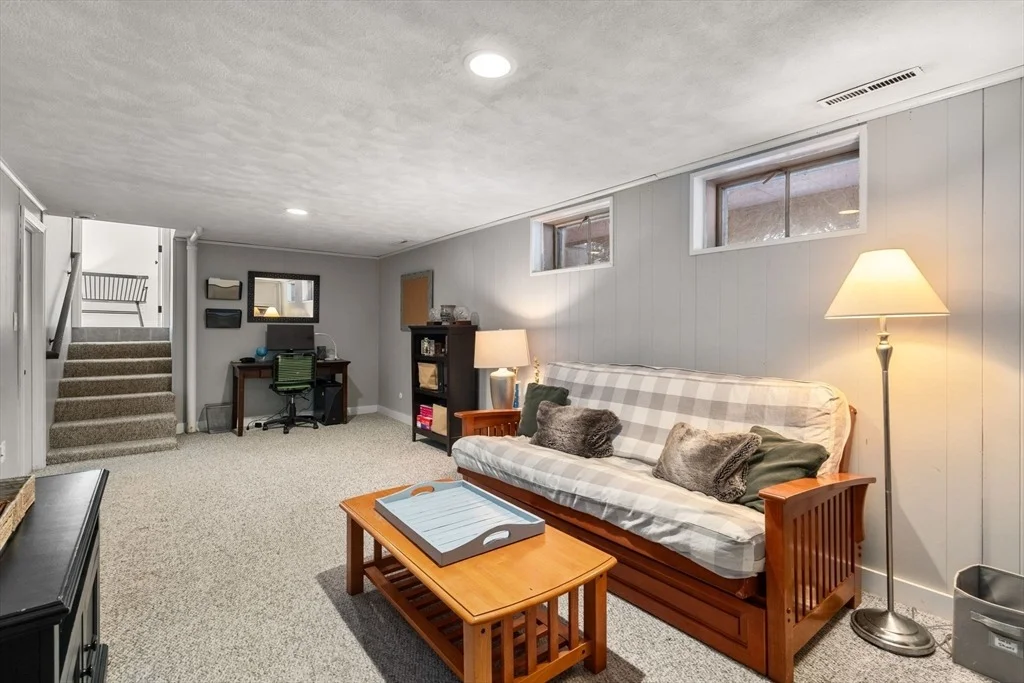 Photo of 215 Briar Lane