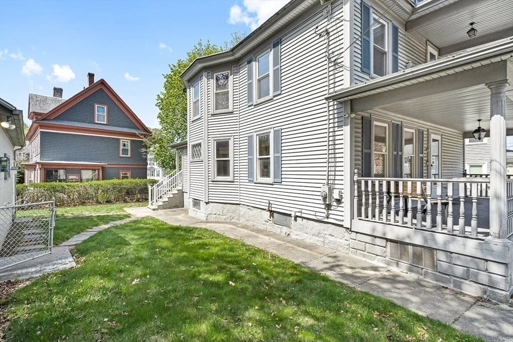 Photo of 273 Rogers St.